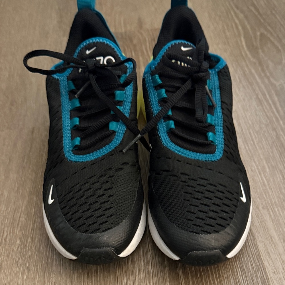 Nike Kids Sneakers in Black with Blue Highlights